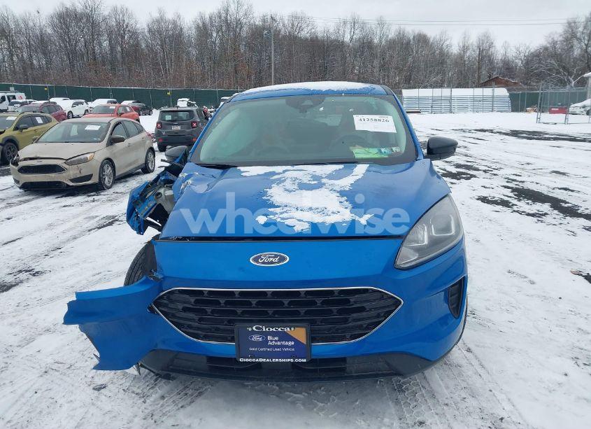Photo 12 of 2021 Ford Escape SE (VIN 1FMCU9G67MUB33302)