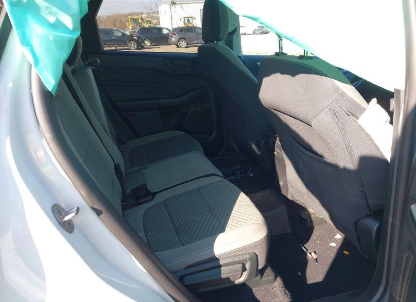 Photo 8 of 2022 Ford Escape SE (VIN 1FMCU9G67NUA26445)