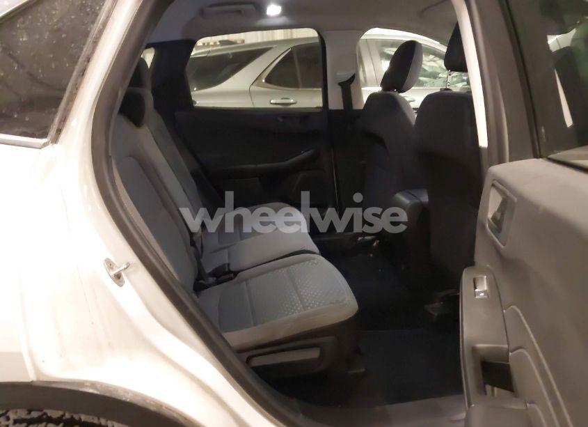 Photo 8 of 2022 Ford Escape SE (VIN 1FMCU9G67NUA61017)