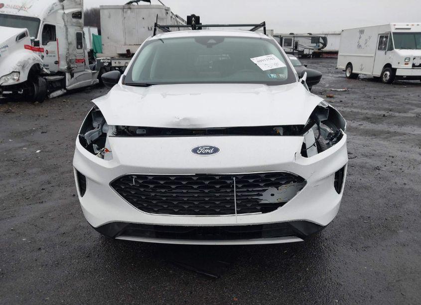 Photo 6 of 2022 Ford Escape SE (VIN 1FMCU9G67NUB31258)