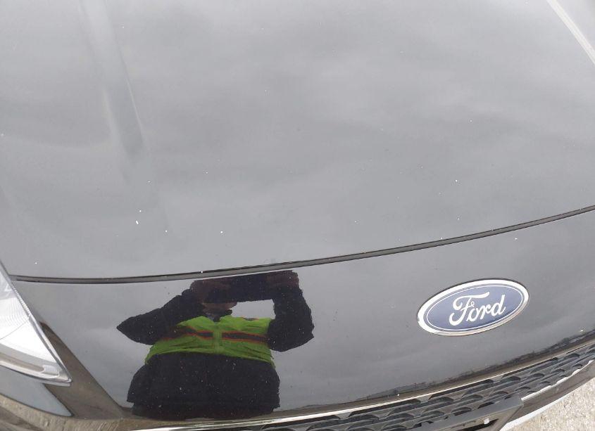 Photo 6 of 2022 Ford Escape SE (VIN 1FMCU9G67NUB33379)