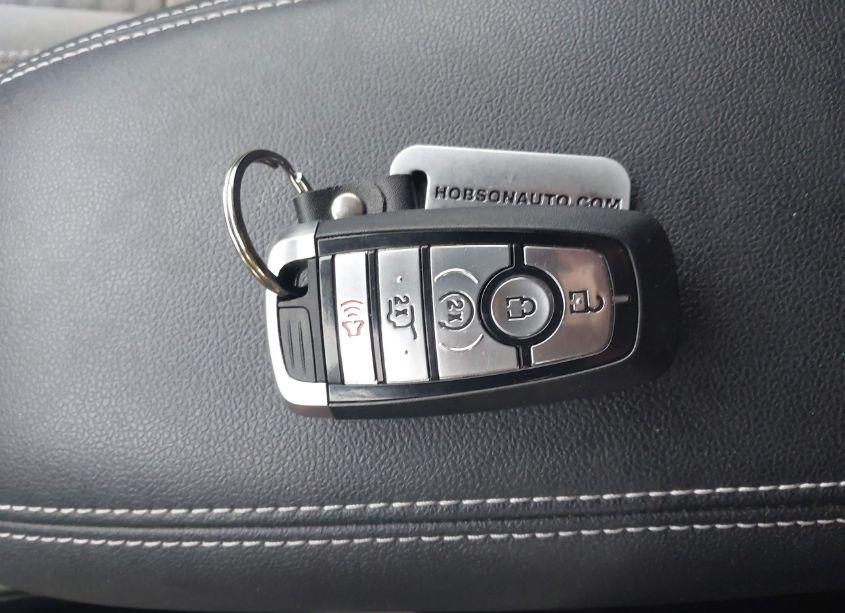 Photo 11 of 2022 Ford Escape SE (VIN 1FMCU9G67NUB40462)