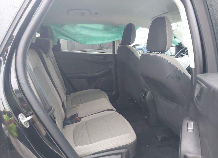 Photo 8 of 2022 Ford Escape SE (VIN 1FMCU9G67NUB40462)