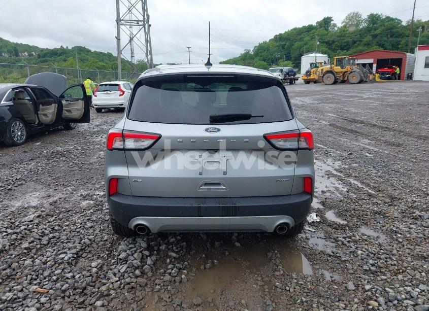 Photo 16 of 2022 Ford Escape SE (VIN 1FMCU9G67NUB41403)