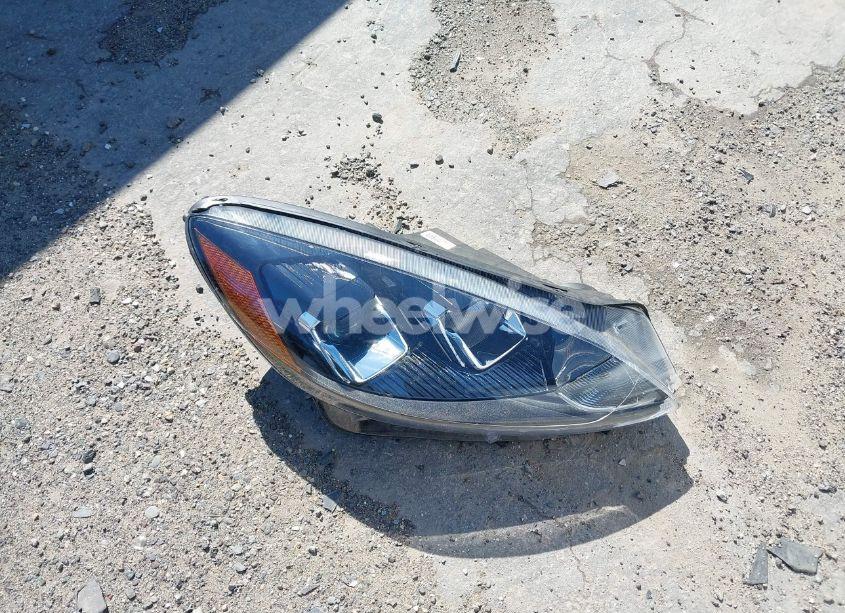 Photo 12 of 2020 Ford Escape SE (VIN 1FMCU9G68LUA88952)