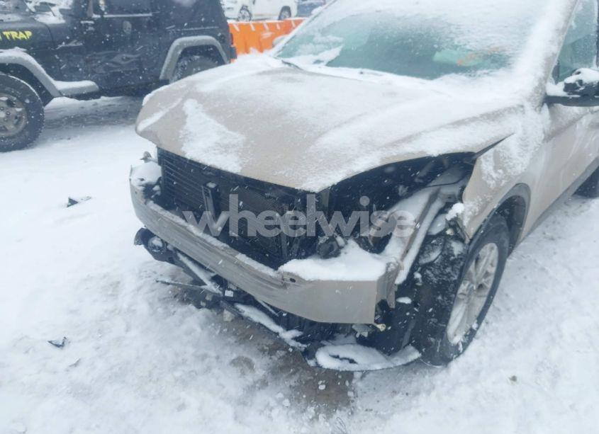 Photo 6 of 2020 Ford Escape SE (VIN 1FMCU9G68LUA97196)