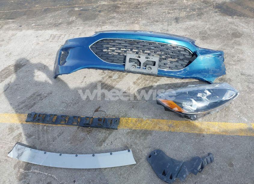 Photo 12 of 2020 Ford Escape SE (VIN 1FMCU9G68LUC31480)