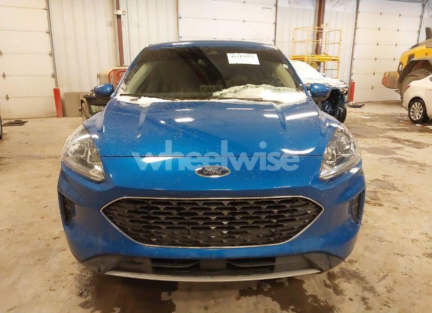 Photo 12 of 2020 Ford Escape SE (VIN 1FMCU9G68LUC70537)