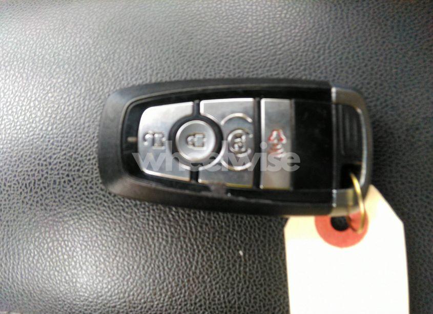 Photo 11 of 2021 Ford Escape SE (VIN 1FMCU9G68MUA22841)