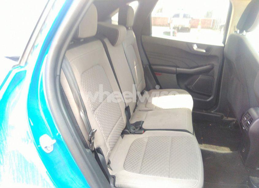 Photo 8 of 2021 Ford Escape SE (VIN 1FMCU9G68MUA22841)