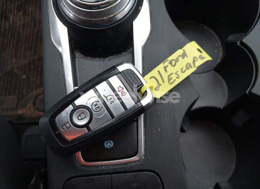 Photo 11 of 2021 Ford Escape SE (VIN 1FMCU9G68MUA34231)