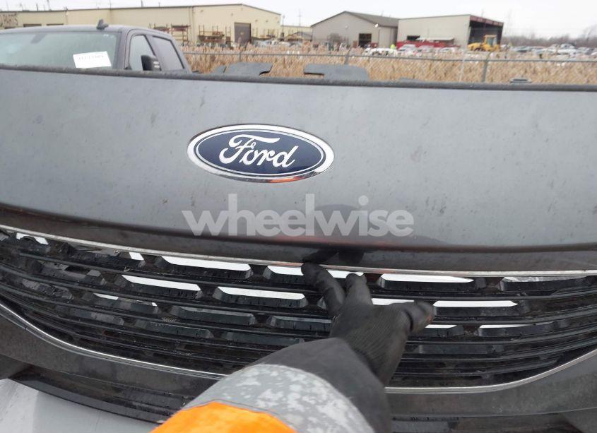 Photo 12 of 2021 Ford Escape SE (VIN 1FMCU9G68MUA34231)