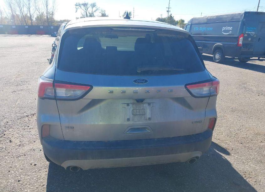 Photo 16 of 2021 Ford Escape SE (VIN 1FMCU9G68MUA91285)