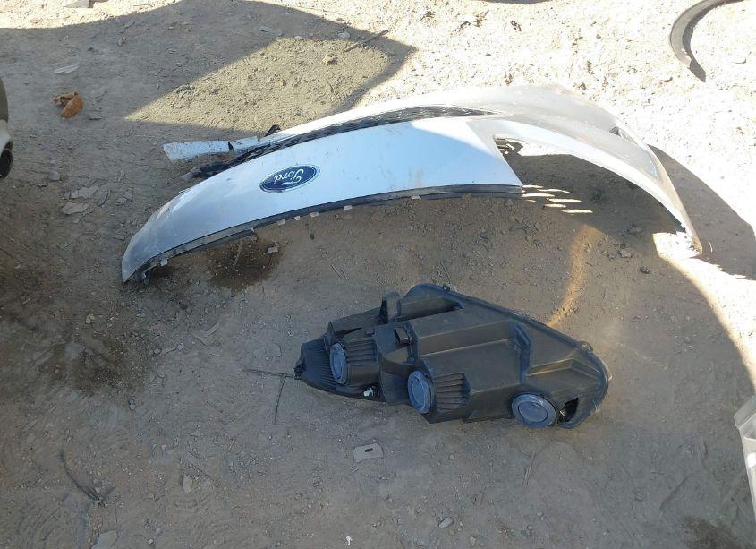 Photo 12 of 2020 Ford Escape SE (VIN 1FMCU9G69LUA29814)