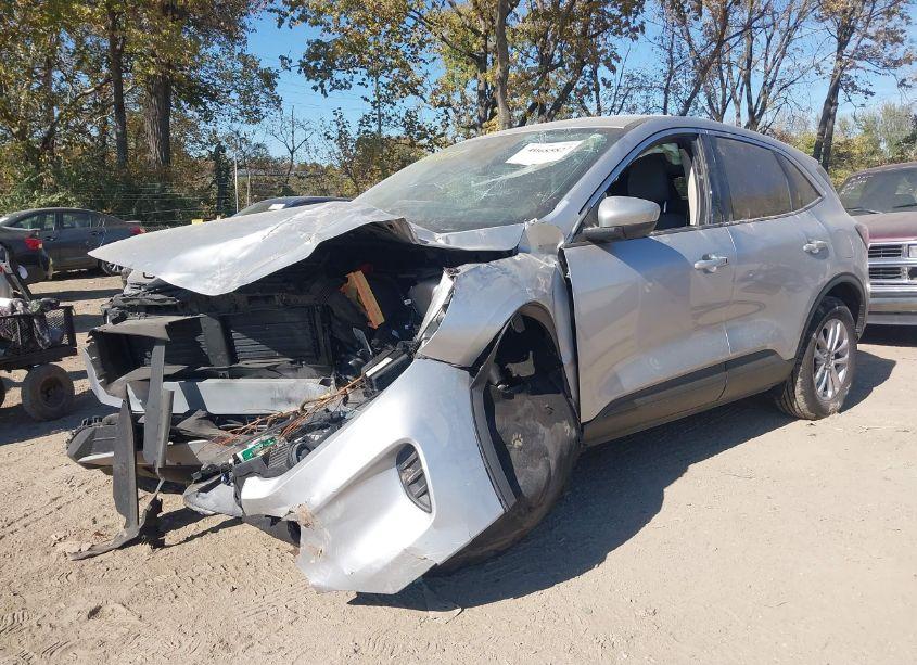 Photo 6 of 2020 Ford Escape SE (VIN 1FMCU9G69LUA29814)