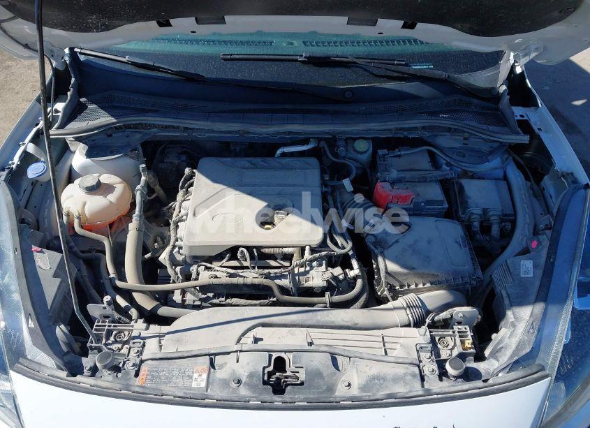 Photo 10 of 2020 Ford Escape SE (VIN 1FMCU9G69LUA38013)