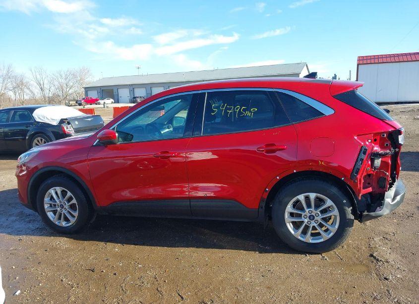 Photo 15 of 2020 Ford Escape SE (VIN 1FMCU9G69LUA51215)