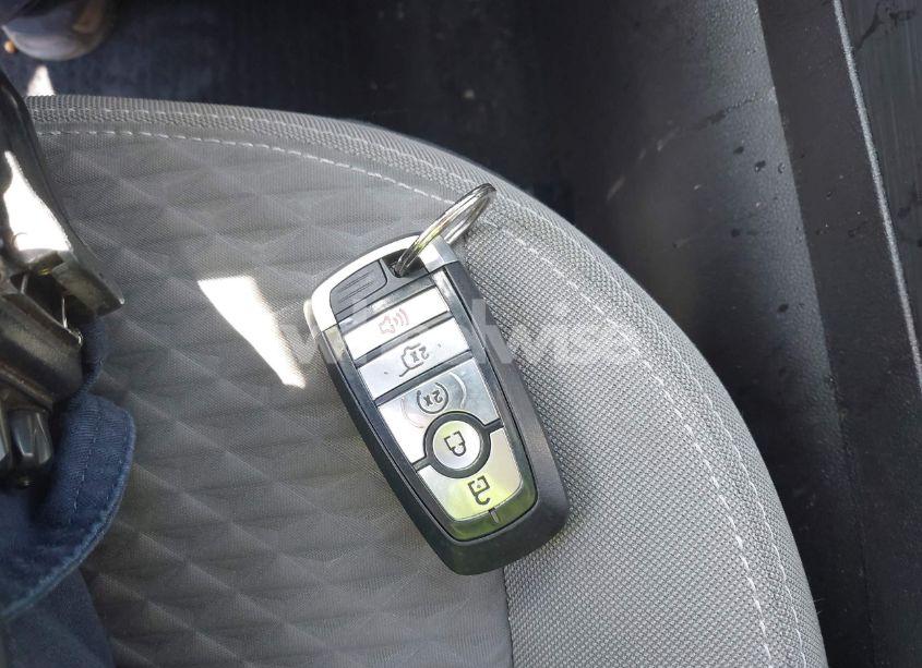 Photo 11 of 2021 Ford Escape SE (VIN 1FMCU9G69MUB30059)