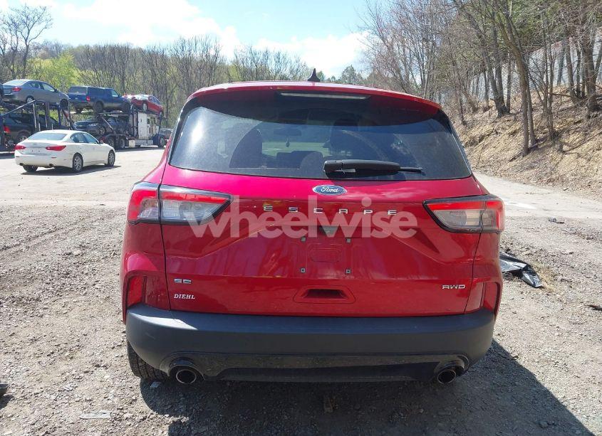 Photo 17 of 2021 Ford Escape SE (VIN 1FMCU9G69MUB30059)