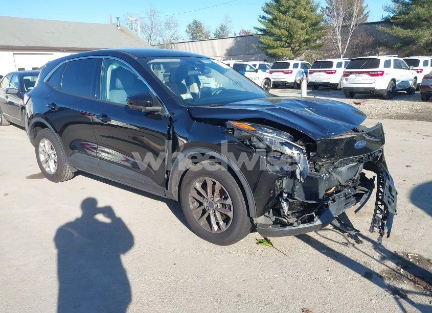 2020 Ford Escape SE (VIN 1FMCU9G6XLUA89925) main photo