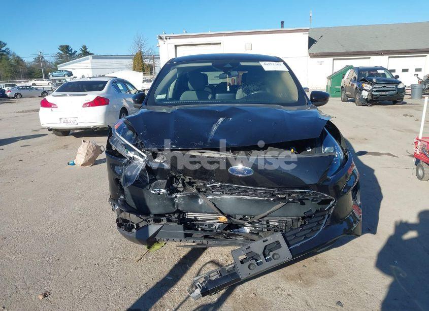 Photo 12 of 2020 Ford Escape SE (VIN 1FMCU9G6XLUA89925)