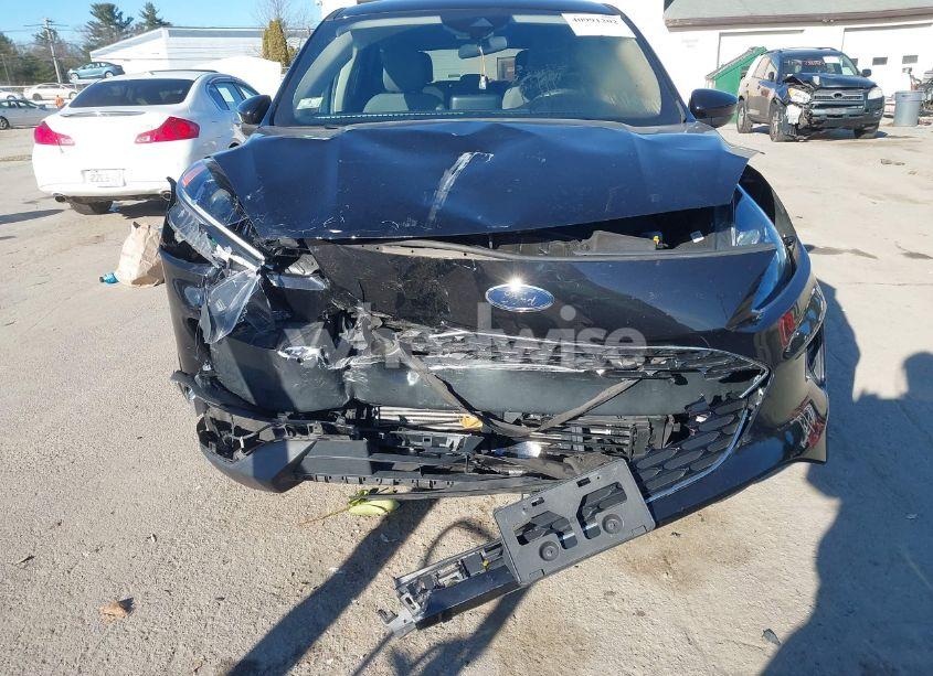 Photo 6 of 2020 Ford Escape SE (VIN 1FMCU9G6XLUA89925)