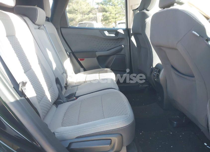Photo 8 of 2020 Ford Escape SE (VIN 1FMCU9G6XLUA89925)
