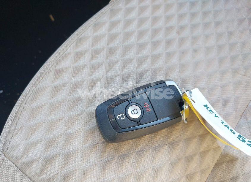 Photo 11 of 2021 Ford Escape SE (VIN 1FMCU9G6XMUA39981)