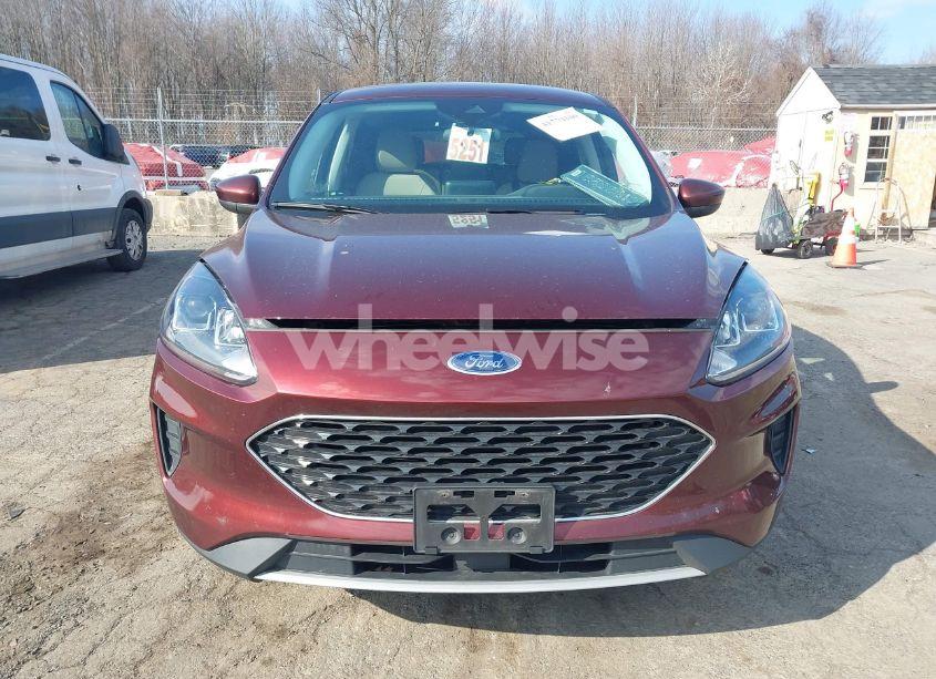 Photo 12 of 2021 Ford Escape SE (VIN 1FMCU9G6XMUA39981)