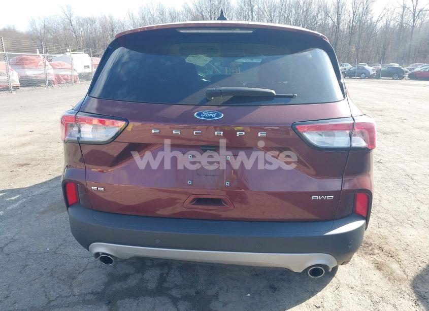 Photo 16 of 2021 Ford Escape SE (VIN 1FMCU9G6XMUA39981)