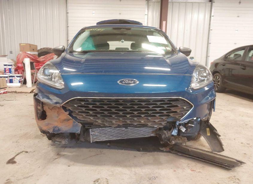 Photo 6 of 2022 Ford Escape SE (VIN 1FMCU9G6XNUA20896)