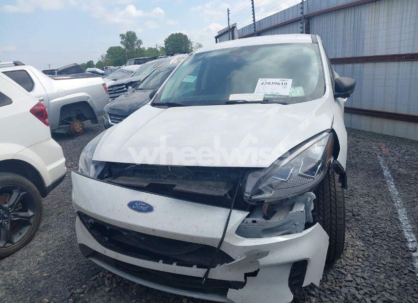 Photo 12 of 2022 Ford Escape SE (VIN 1FMCU9G6XNUA60654)