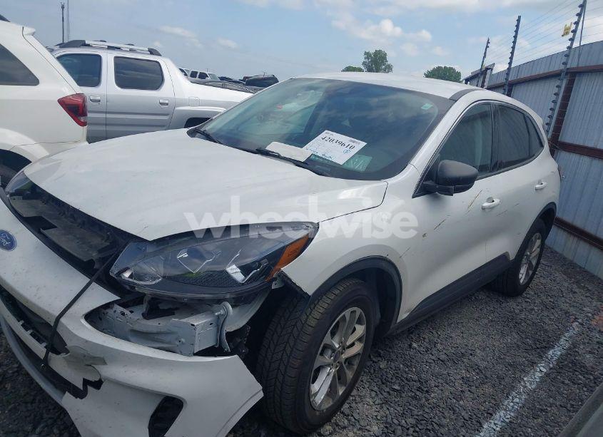 Photo 14 of 2022 Ford Escape SE (VIN 1FMCU9G6XNUA60654)