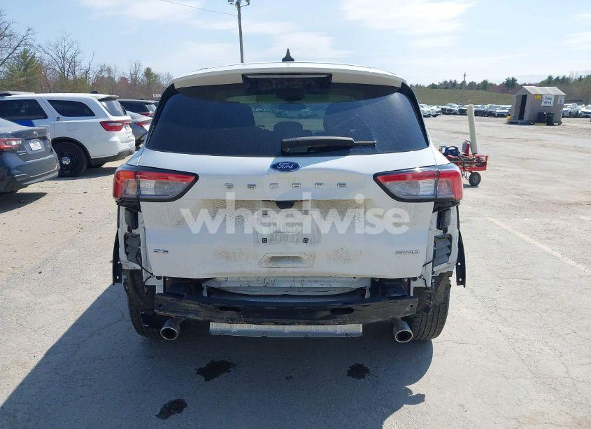Photo 16 of 2022 Ford Escape SE (VIN 1FMCU9G6XNUA64834)