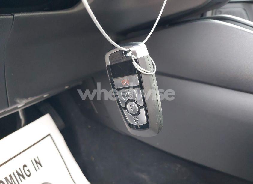 Photo 11 of 2022 Ford Escape SE (VIN 1FMCU9G6XNUA81844)