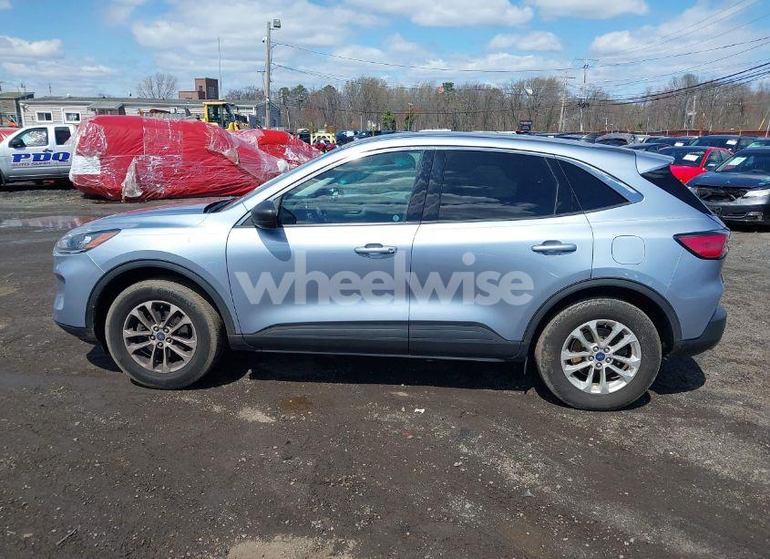 Photo 14 of 2022 Ford Escape SE (VIN 1FMCU9G6XNUB66750)