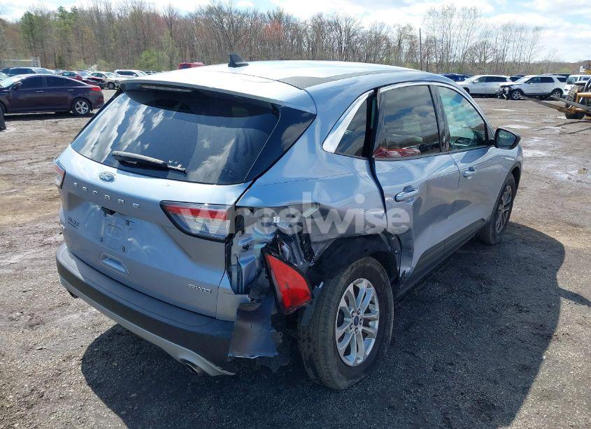 Photo 6 of 2022 Ford Escape SE (VIN 1FMCU9G6XNUB66750)