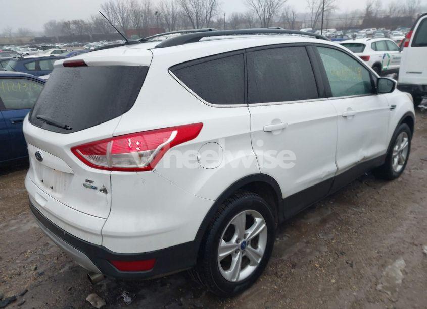 Photo 4 of 2013 Ford Escape SE (VIN 1FMCU9G90DUA30331)