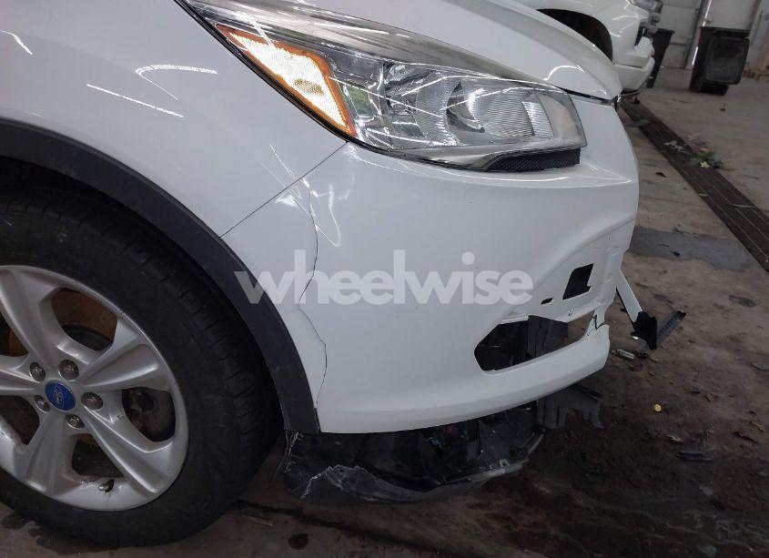 Photo 6 of 2013 Ford Escape SE (VIN 1FMCU9G90DUC32392)