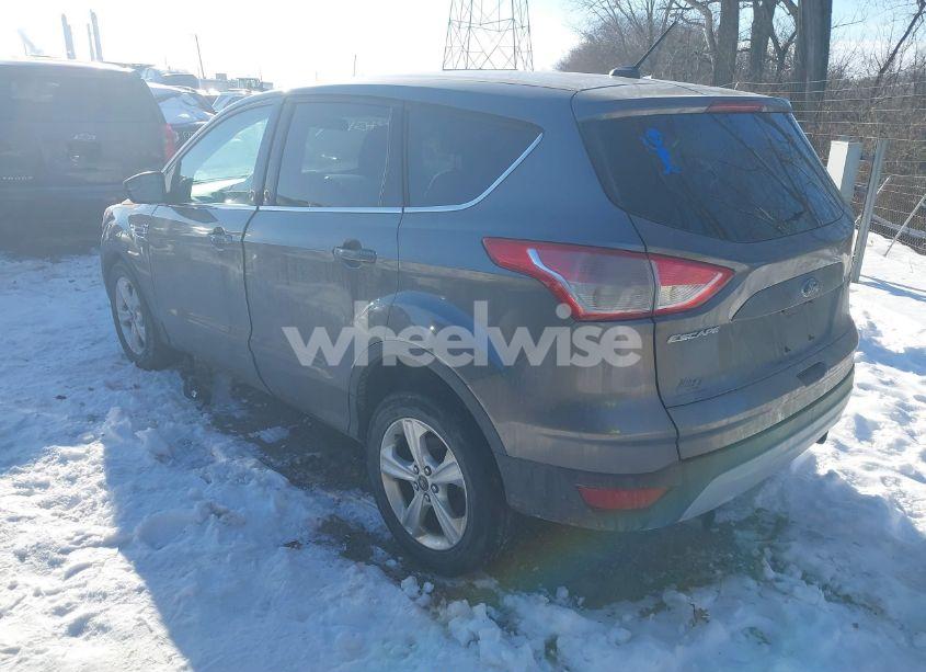 Photo 3 of 2013 Ford Escape SE (VIN 1FMCU9G90DUC77767)