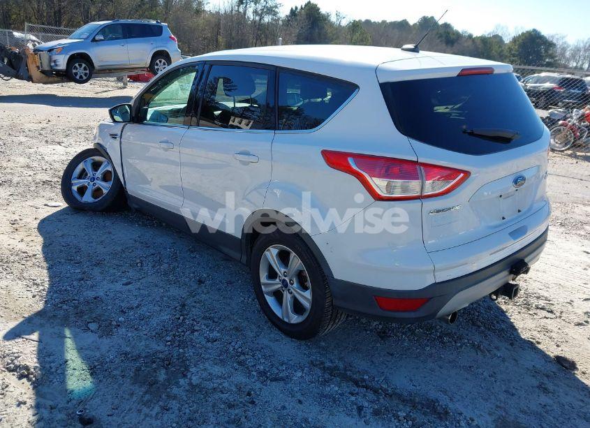 Photo 3 of 2013 Ford Escape SE (VIN 1FMCU9G90DUC79227)