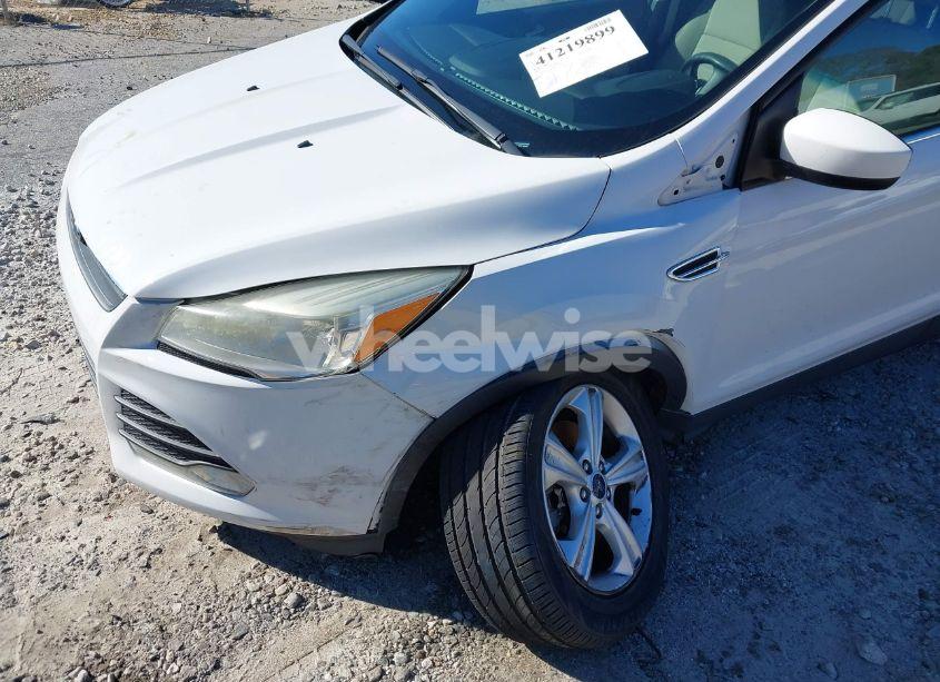 Photo 6 of 2013 Ford Escape SE (VIN 1FMCU9G90DUC79227)