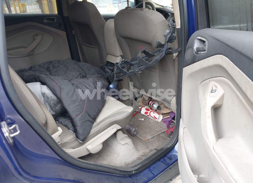 Photo 8 of 2013 Ford Escape SE (VIN 1FMCU9G90DUD10802)