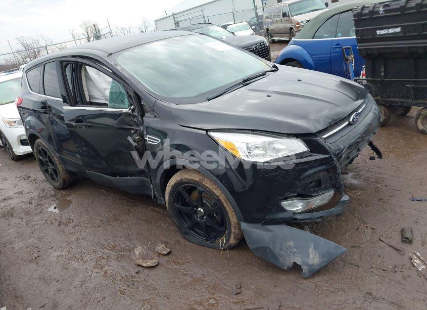 2014 Ford Escape SE (VIN 1FMCU9G90EUA14390) main photo