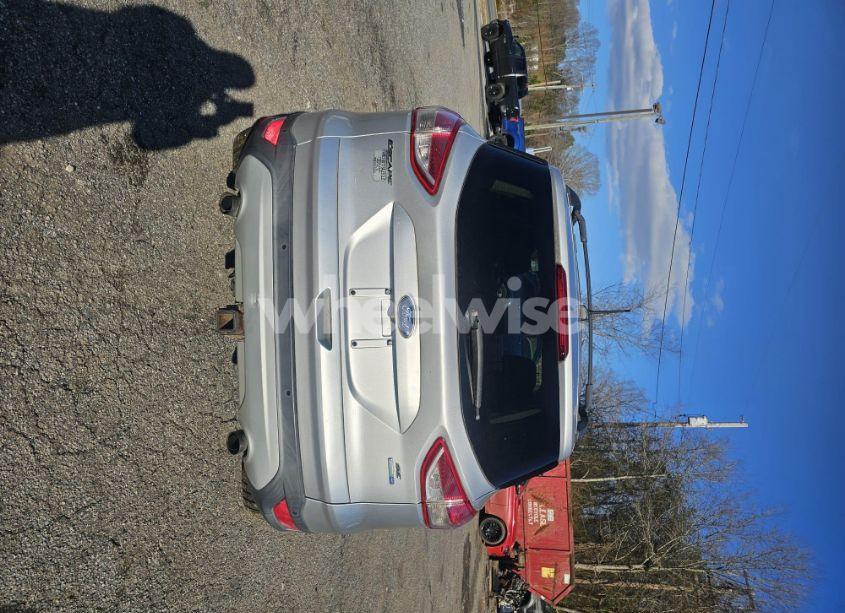 Photo 6 of 2014 Ford Escape (VIN 1FMCU9G90EUA43503)