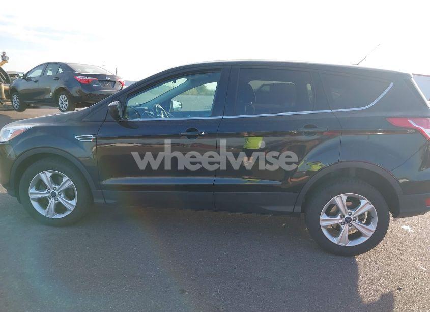 Photo 14 of 2015 Ford Escape SE (VIN 1FMCU9G90FUA89818)