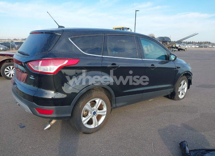 Photo 4 of 2015 Ford Escape SE (VIN 1FMCU9G90FUA89818)