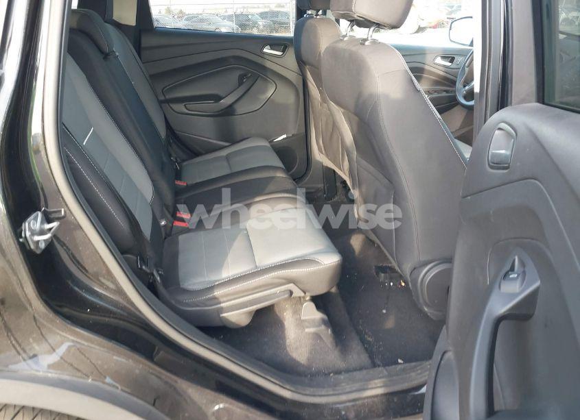 Photo 8 of 2015 Ford Escape SE (VIN 1FMCU9G90FUA89818)