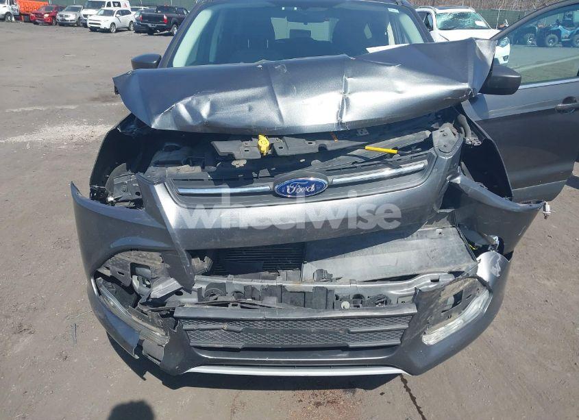Photo 6 of 2015 Ford Escape SE (VIN 1FMCU9G90FUB15947)