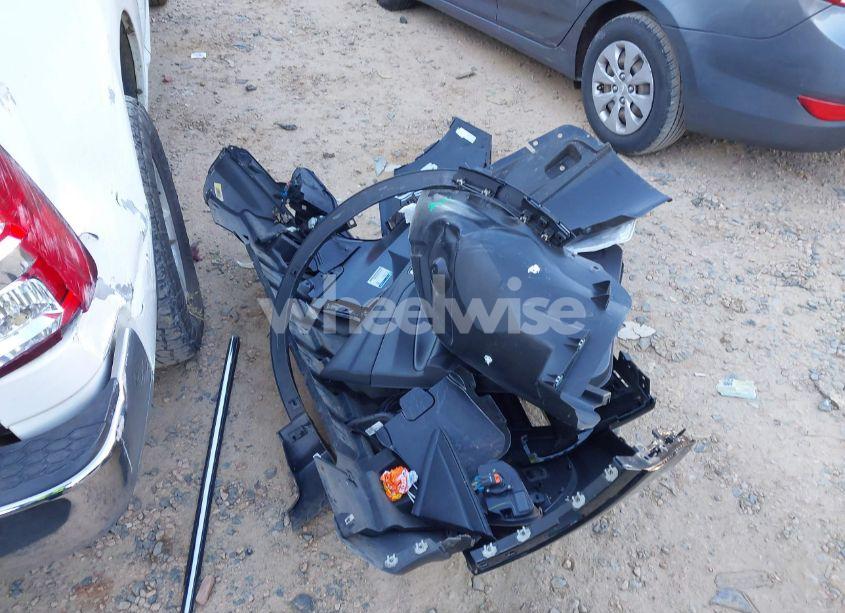 Photo 11 of 2015 Ford Escape SE (VIN 1FMCU9G90FUB58037)